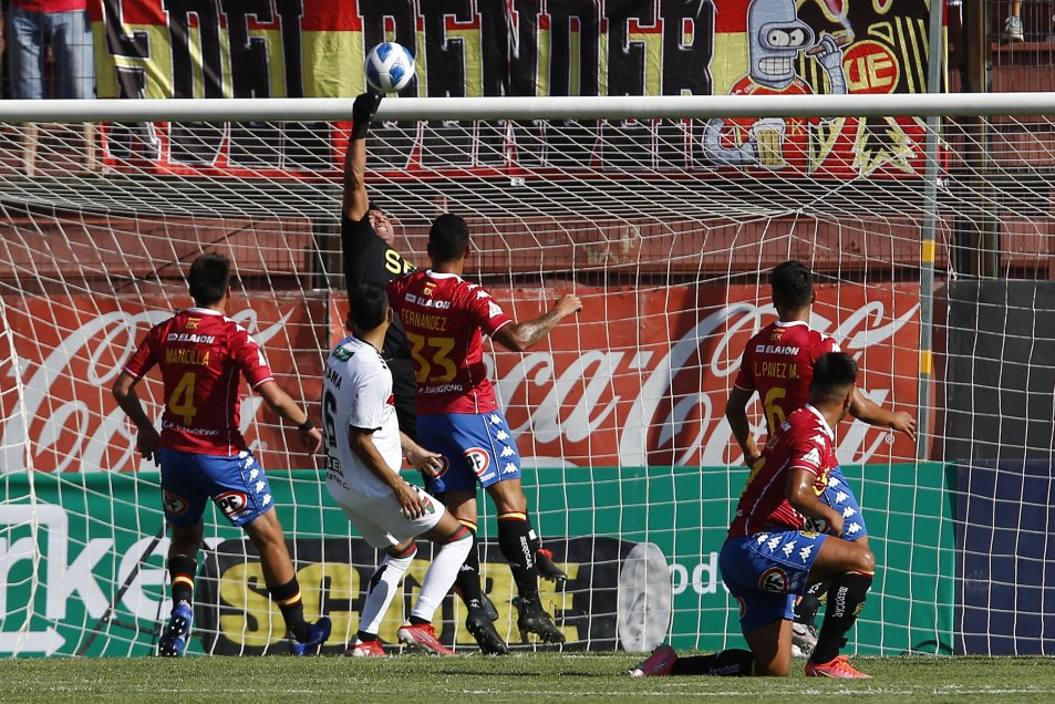 Unión Española y Palestino se estrenaron con un empate en el Campeonato Nacional