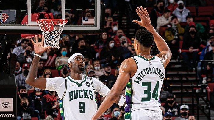 Portis y Antetokounmpo comandaron sólido triunfo de Milwaukee Bucks sobre Portland Trail Blazers