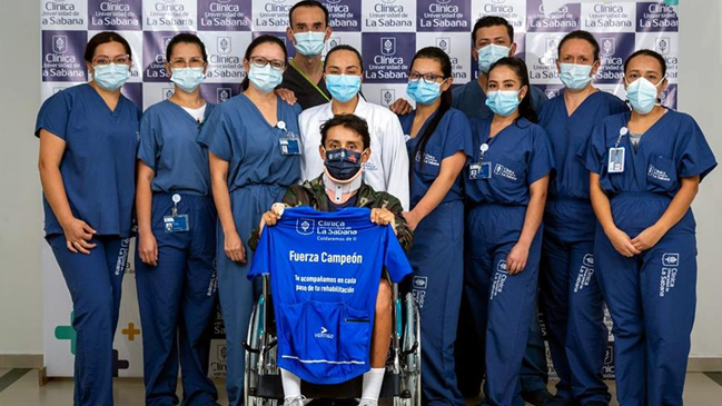 Egan Bernal recibió el alta y continuará su recuperación de forma ambulatoria