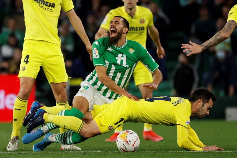Villarreal derribó a Manuel Pellegrini y su Real Betis en la liga española