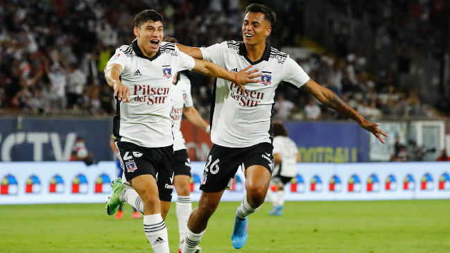 Alexander Oroz anotó su primer gol en Primera y abrió la ruta del triunfo de Colo Colo ante Everton