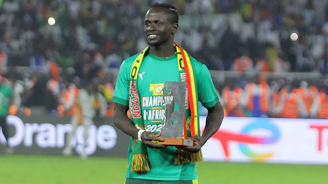 Mané pagó cuenta médica de un niño mientras era atendido por golpe durante la Copa Africana