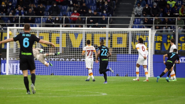 Prensa italiana deliró con el gol de Alexis: Apuntó al ángulo y quitó las telarañas