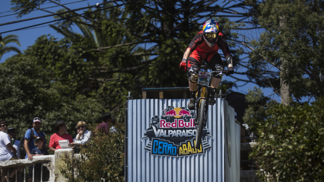 Favoritos al “Rey del Puerto” palpitaron el regreso de Valparaíso Cerro Abajo