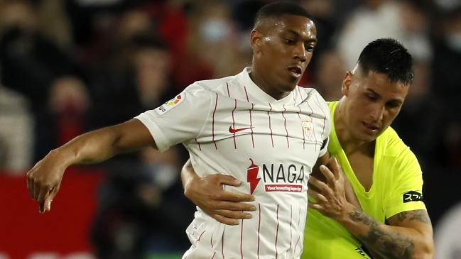 Elche contó con Enzo Roco en derrota contra Sevilla en la liga española