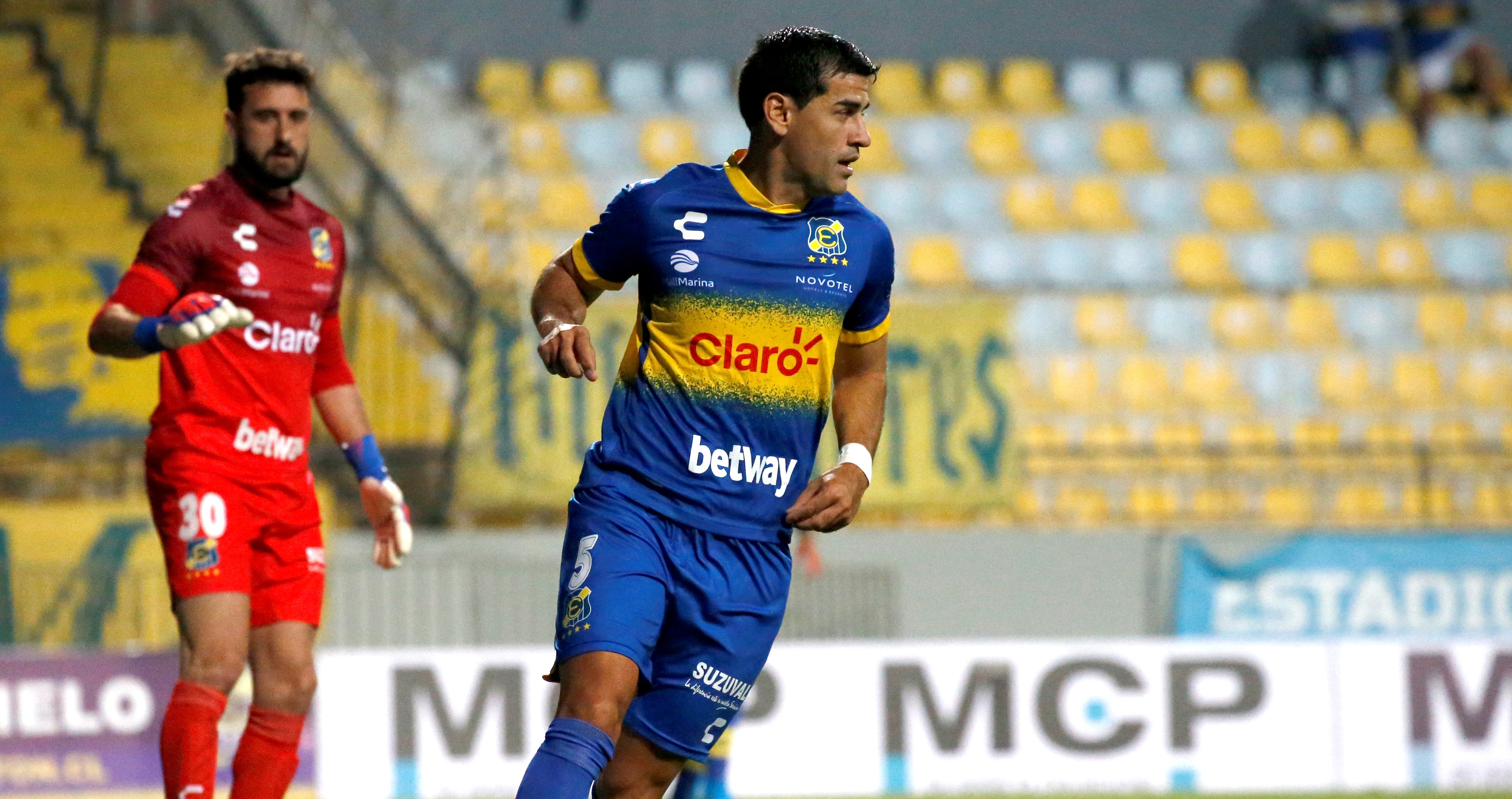 ¿Había offside? El golazo anulado a Julio Barroso en Everton ante Coquimbo Unido