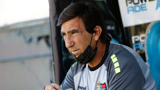 Gustavo Costas tras triunfo de Palestino: El resultado es un poco mentiroso, nos perdimos muchos goles