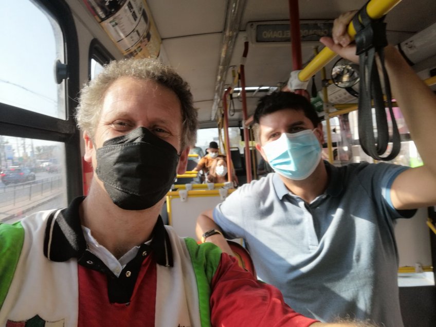 Futuro ministro de Transporte fue a alentar a Palestino al Municipal de La Cisterna