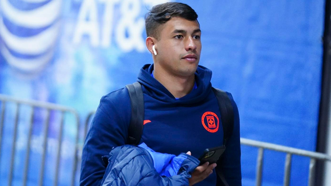 Iván Morales hizo su debut con Cruz Azul ante Necaxa de Araos y Castillo