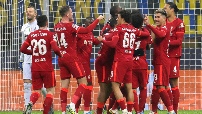 Firmino y Salah dejaron a Inter con un pie fuera de la Champions League