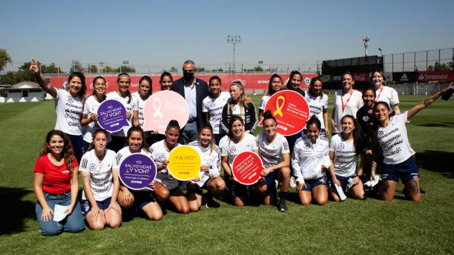 La Roja femenina se unió a campaña para donantes de células madre sanguíneas