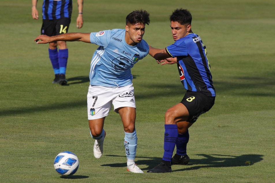 Un emotivo homenaje se realizó a los 16 hinchas fallecidos de O’Higgins en duelo ante Huachipato