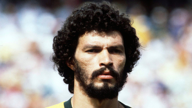 Este 19 de febrero hubiese cumplido 68 años Sócrates, “el doctor” de Brasil