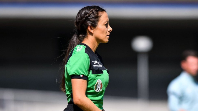 Árbitra asistente mexicana fue suspendida por promocionar casa de apuestas en sus redes sociales