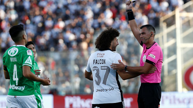 Colo Colo volvió a nublarse con un empate al igualar en polémico encuentro con Audax Italiano