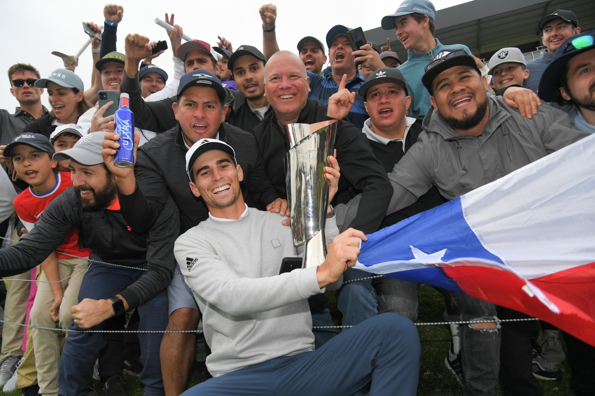 Joaquín Niemann tras conquistar The Genesis Invitational: ¡Esto es para todo Chile!
