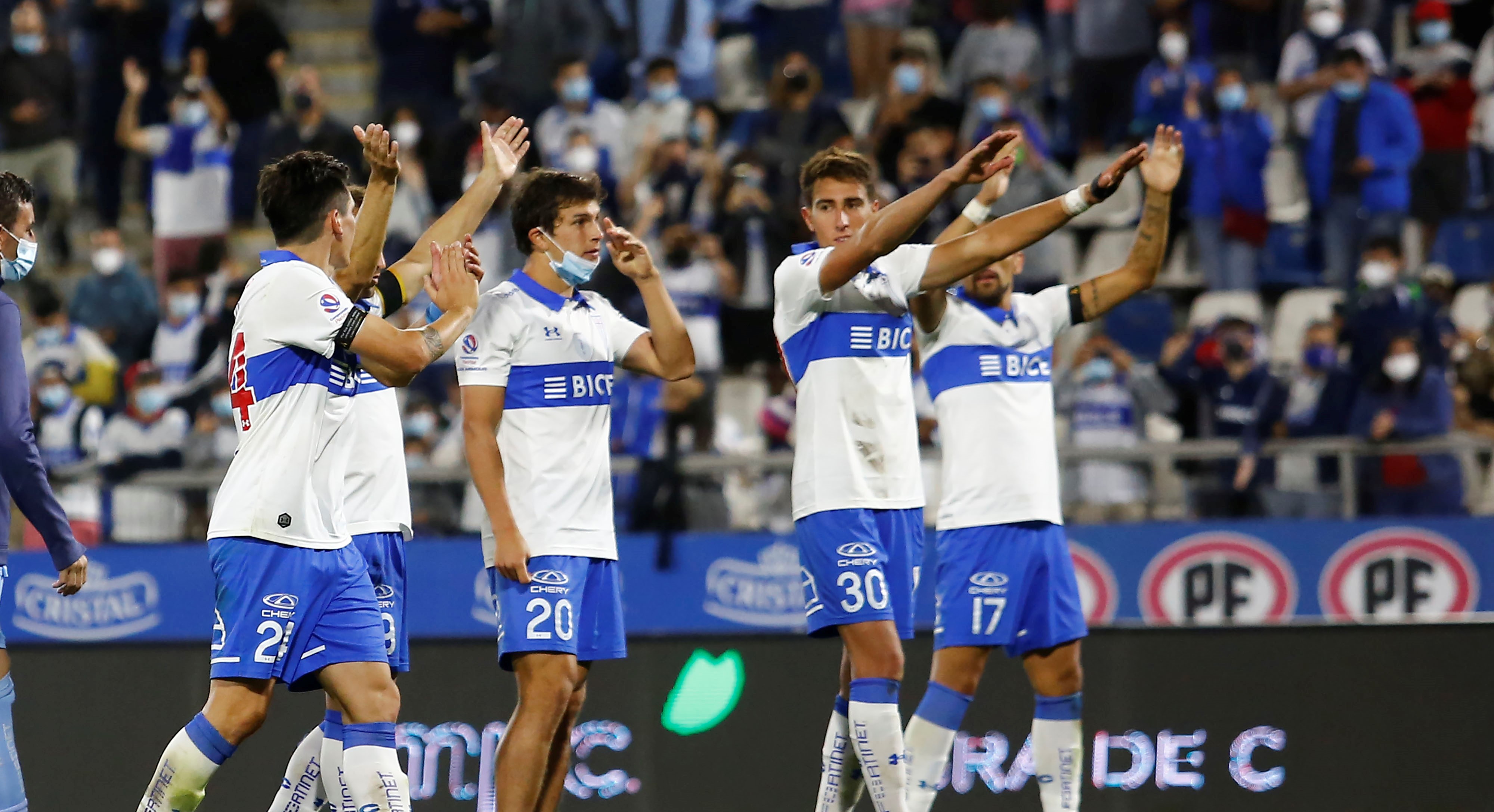 “La Franja”: La UC marcha con campaña perfecta en el Campeonato Nacional