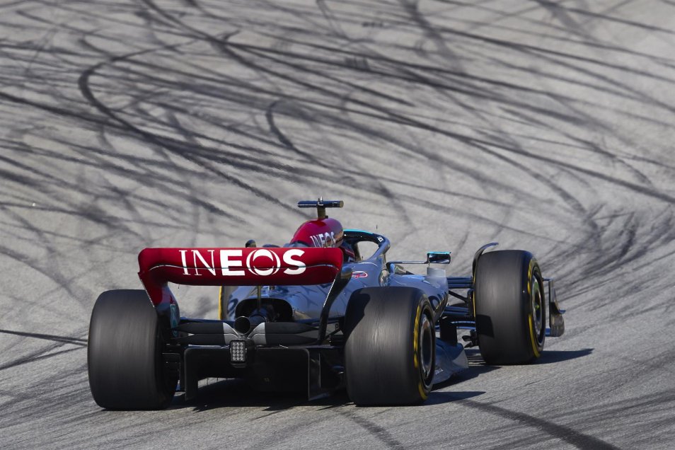 Los equipos de Fórmula 1 abrieron la pretemporada con sus nuevos bólidos