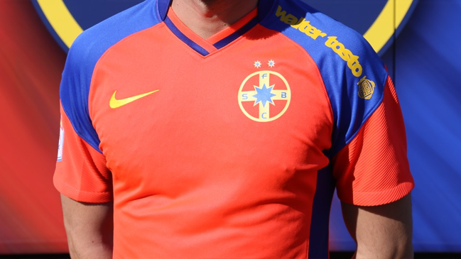 Club rumano dejará de jugar con futbolistas vacunados contra el covid-19: “Pierden fuerza”