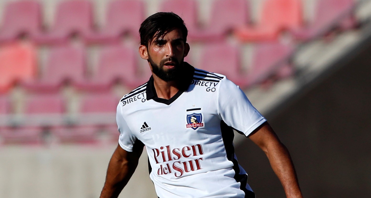Emiliano Amor a los hinchas por incidentes: Todos debemos representar a Colo Colo de la mejor forma