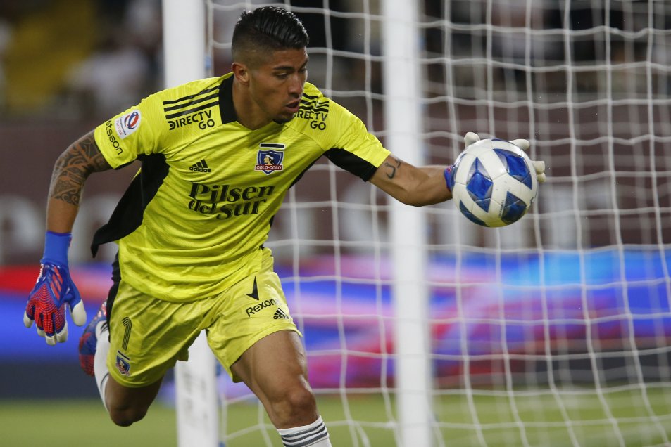 ¡Con varios cambios! La formación de Colo Colo para visitar a Huachipato en la cuarta fecha