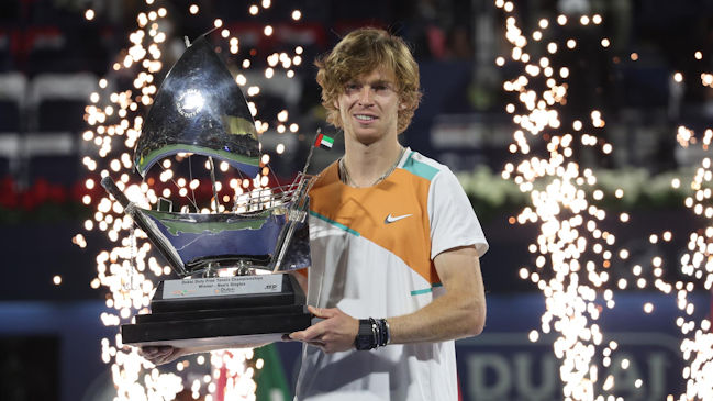 Andrey Rublev se proclamó campeón del ATP de Dubai al tumbar a Jiri Vesely