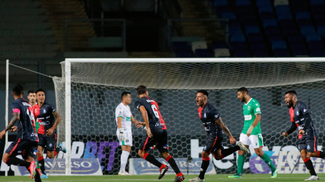 Deportes Antofagasta goleó a domicilio a Audax Italiano y sumó su primer triunfo en el Campeonato