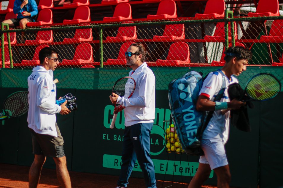Copa Davis: Tabilo, Barrios y Jarry tuvieron intensa jornada de prácticas para la serie ante Eslovenia
