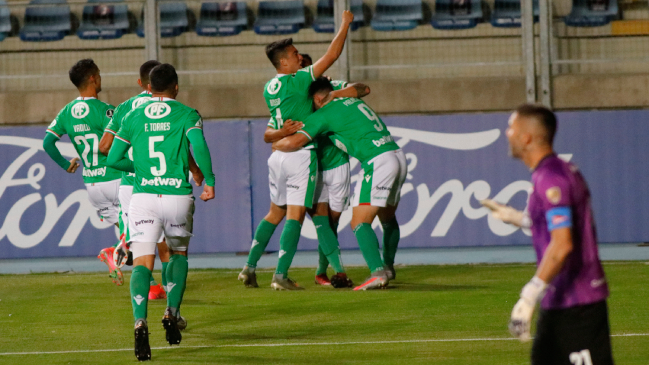Audax Italiano visita a Estudiantes con la difícil tarea de avanzar en Copa Libertadores