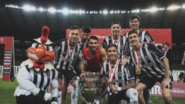 Director de Atlético Mineiro: Queremos que Vargas se quede, es esencial