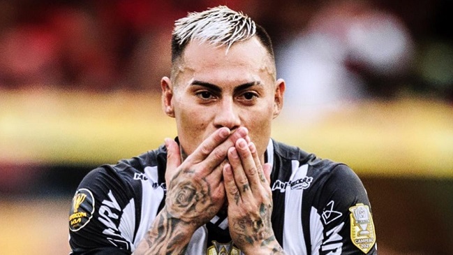 Eduardo Vargas: Me gustaría renovar, estoy contento y muy feliz