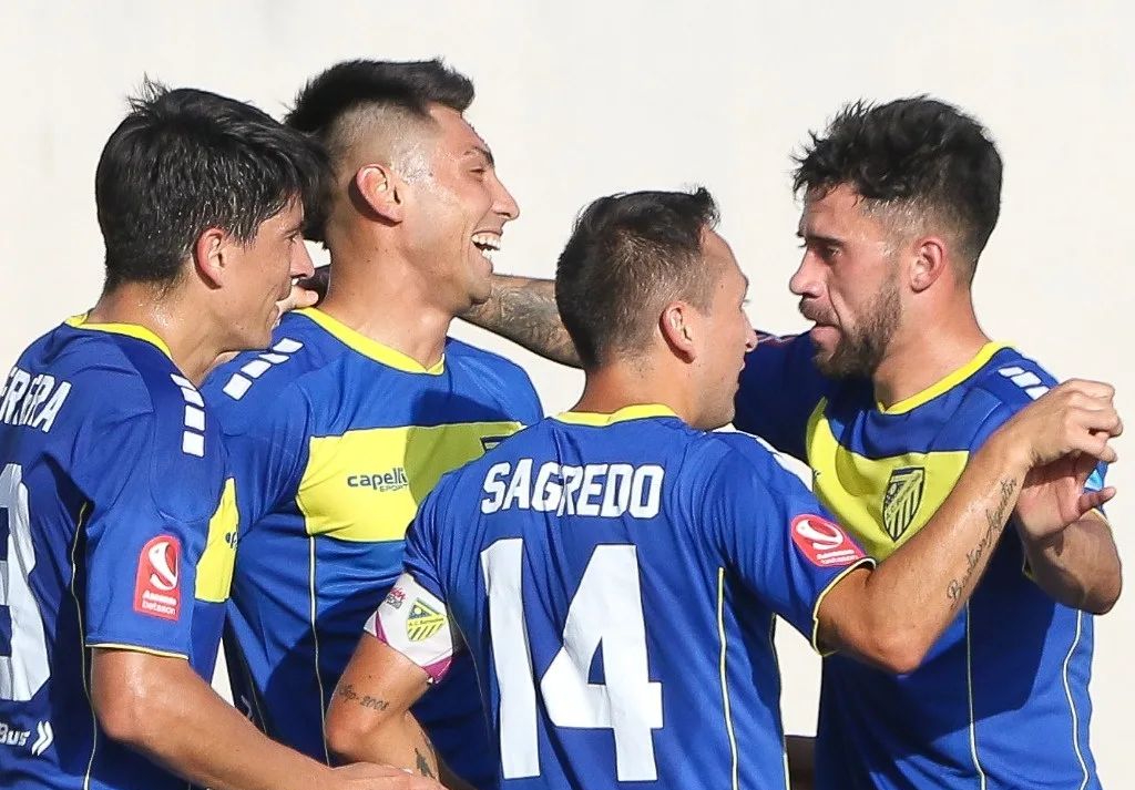 Barnechea se estrenó en la Primera B con sólido triunfo ante un complicado San Luis