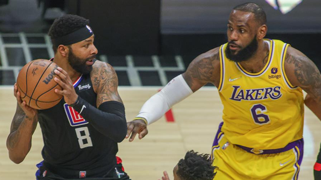 Lakers y Nets continúan a la deriva mientras que los Celtics meten presión en el Este