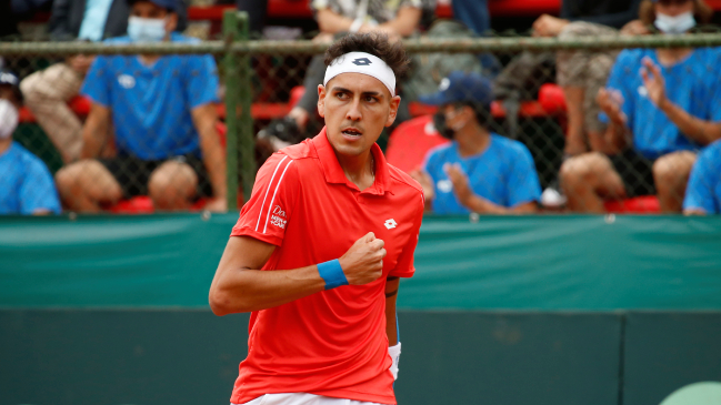 Alejandro Tabilo se impuso ante un combativo Bor Artnak y le dio el primer punto a Chile en la Copa Davis