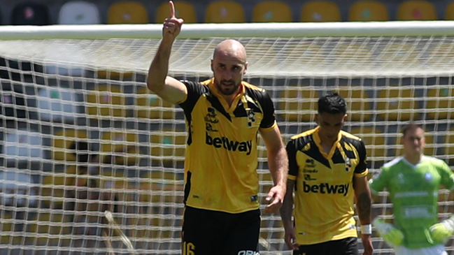 Coquimbo Unido celebró su primer triunfo en el Campeonato en sufrido duelo con Antofagasta