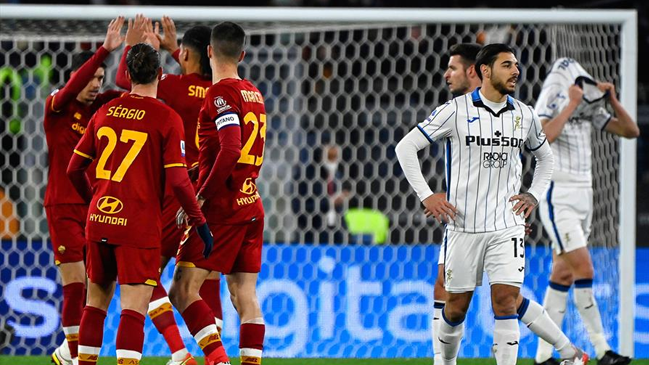 AS Roma se metió en puestos de copas internacionales tras vencer a Atalanta