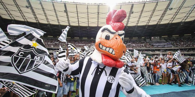 Mascota de Atlético Mineiro fue sancionada por perseguir a jugadores de Cruzeiro en celebración de un gol