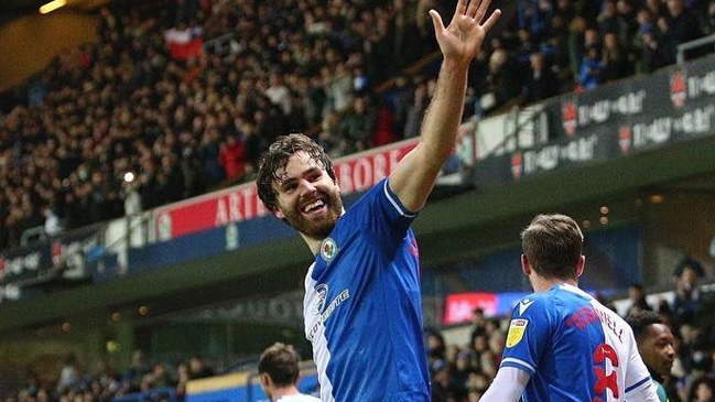 “Sigamos empujando”: Ben Brereton celebró victoria de Blackburn Rovers