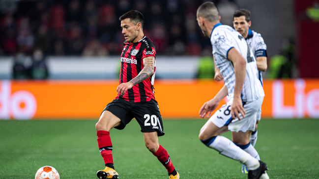 Aránguiz fue titular en dolorosa eliminación de Leverkusen en la Europa League contra Atalanta