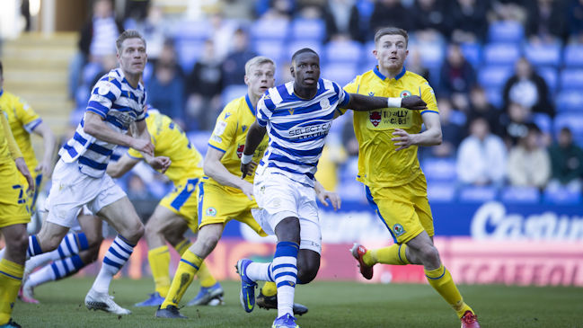 Blackburn de Ben Brereton acrecentó su irregular presente con derrota ante Reading