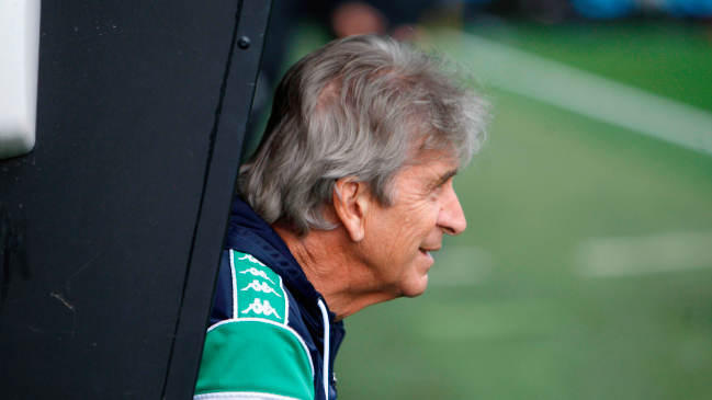 Prensa española elogió a Claudio Bravo y Manuel Pellegrini tras empate de Real Betis