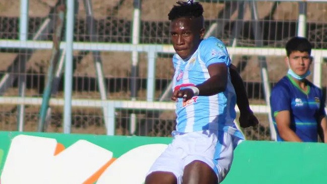 Magallanes rompió el invicto de Cobreloa y se alejó como líder de Primera B