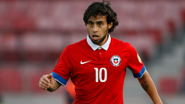 Valdivia a sus ex compañeros de La Roja: Salgan a disfrutar sin la presión que han cargado por años