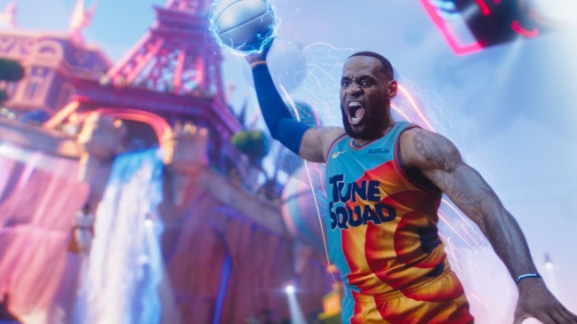 LeBron James ganó el Premio Frambuesa a la peor actuación por su trabajo en “Space Jam 2”