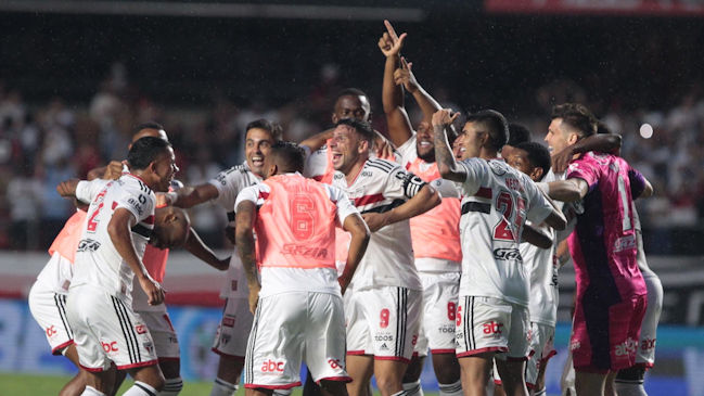 Sao Paulo doblegó a Corinthians y se citó con Palmeiras en la final del Campeonato Paulista