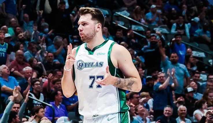 Luka Doncic tuvo espectacular exhibición en paliza de Dallas Mavericks sobre Los Lakers