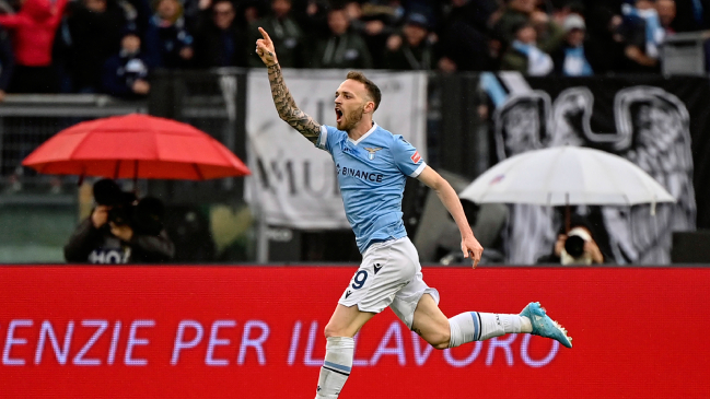 Lazio doblegó a Sassuolo y se metió en la lucha por un puesto en copas europeas