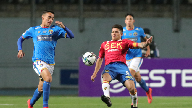 Audax Italiano y Unión Española quieren volver a los abrazos en el clásico de colonias