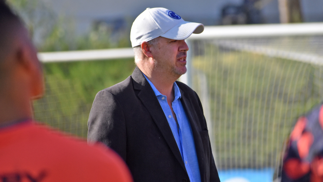 Tagle: Mal los que no respetaron el minuto de silencio, pero me quedo con la mayoría que los acalló