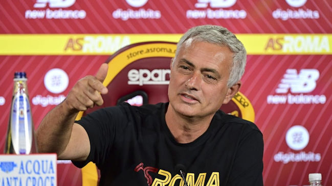 José Mourinho a periodista que lo criticó por la radio: Ahora vienes delante de mí y te cagas